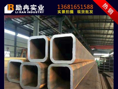 圓改方擠壓成型無(wú)縫方管小口徑無(wú)縫方管20#無(wú)縫方管