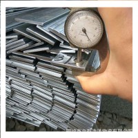 電廠專(zhuān)用40*4接地鍍鋅扁鋼 q235熱軋扁鐵 生產(chǎn)定制各種鍍鋅扁鋼