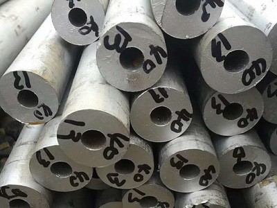 現(xiàn)貨供應(yīng)304 316L 2205 310S不銹鋼管 108*6不銹鋼圓管優(yōu)惠