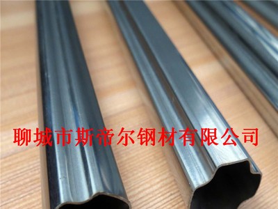 熱軋槽鋼 熱鍍鋅槽鋼 英標(biāo)工字鋼 角鐵沖孔 角鐵樁 鍍鋅扁鋼40*4