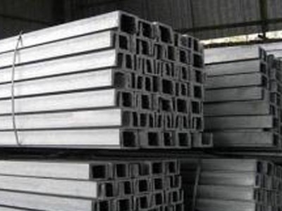 廠家直銷 Q235槽鋼現(xiàn)貨供應(yīng) 建筑工程用料槽鋼 大量庫存配送到廠