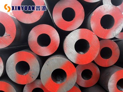 廠家直銷45號(hào)無縫鋼管大小口徑45#無縫管切割45#厚壁無縫鋼管