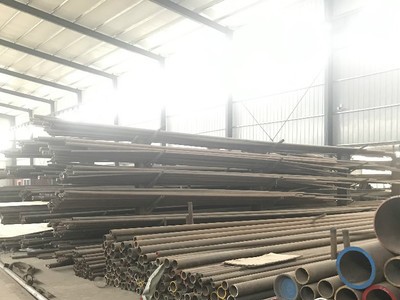 鹽山實(shí)體工廠 大庫存 可定做特殊規(guī)格合金管 高壓鍋爐管 42CrMo