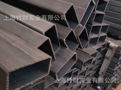 鋼材現(xiàn)貨方鋼管50*150*5mm扁方通矩形管150*50*6mm方管50*150*4mm