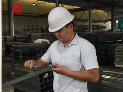 家裝建材樓梯扶手用304/316不銹鋼管 廠家供應(yīng)加工定制不銹鋼圓管