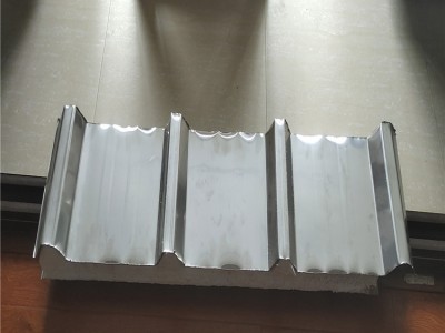 長期供應巖棉巖棉復合板防火隔音巖棉夾芯板定制批發(fā)廠家批發(fā)